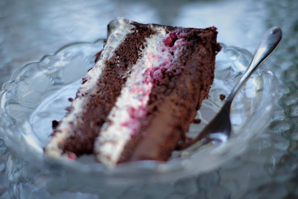 4-ingredient Genoise Sponge Cake – Baking Like a Chef